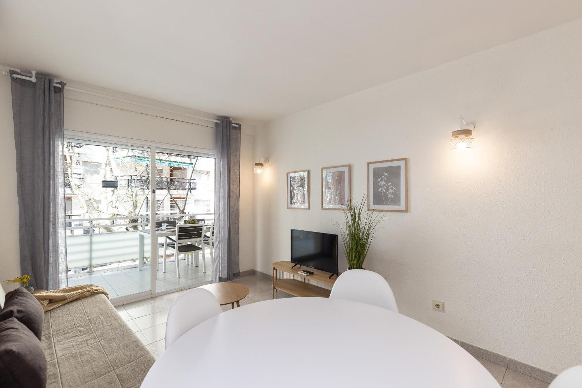 Uhc Apartamento Ruisenores Salou Eksteriør billede